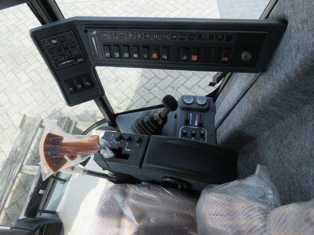 Cabina para Maquinaria agrícola nuevo CNH Cabine - New Holland TX: foto 20