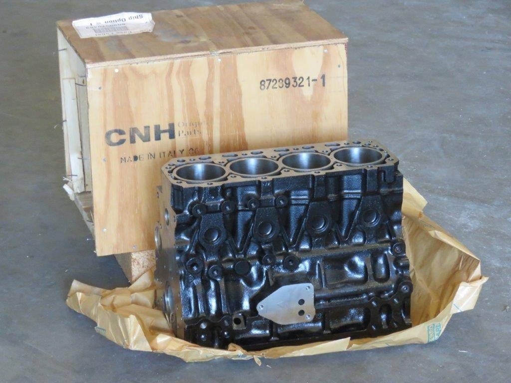 CNH Engine - T3000 / TCE - Yanmar - Motor para Maquinaria agrícola: foto 1 CNH Engine - T3000 / TCE - Yanmar - Motor para Maquinaria agrícola: foto 1