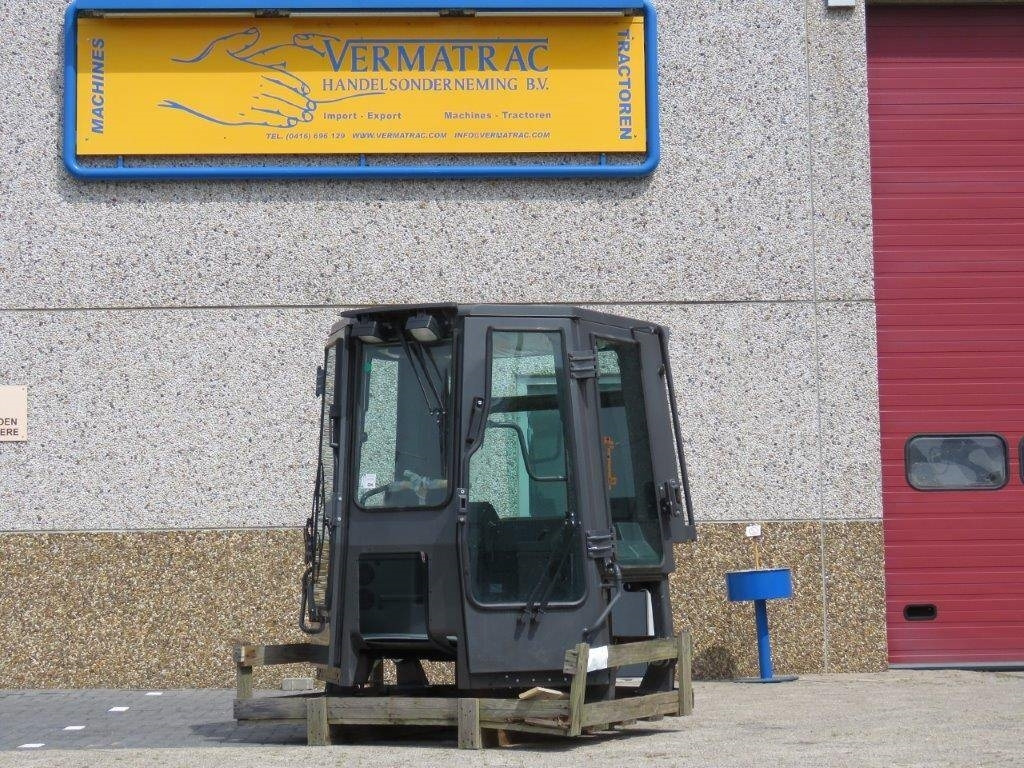CNH Kabine - CNH CE - 87317280 - Cabina para Maquinaria agrícola: foto 1 CNH Kabine - CNH CE - 87317280 - Cabina para Maquinaria agrícola: foto 1