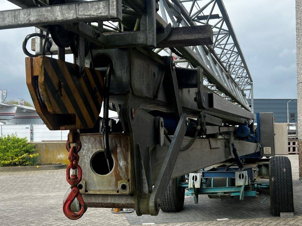 Grúa torre Soima Construction crane SOIMA SGH 19x28 - 28 mete: foto 35 Grúa torre Soima Construction crane SOIMA SGH 19x28 - 28 mete: foto 35