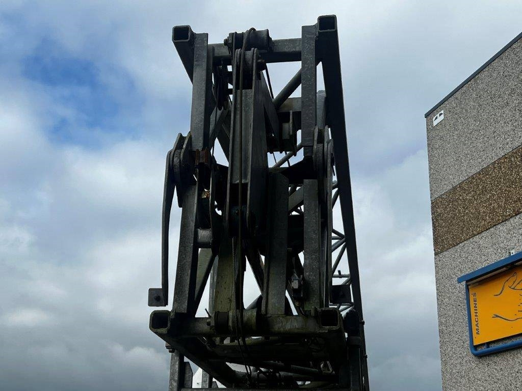 Grúa torre Soima Construction crane SOIMA SGH 19x28 - 28 mete: foto 33 Grúa torre Soima Construction crane SOIMA SGH 19x28 - 28 mete: foto 33