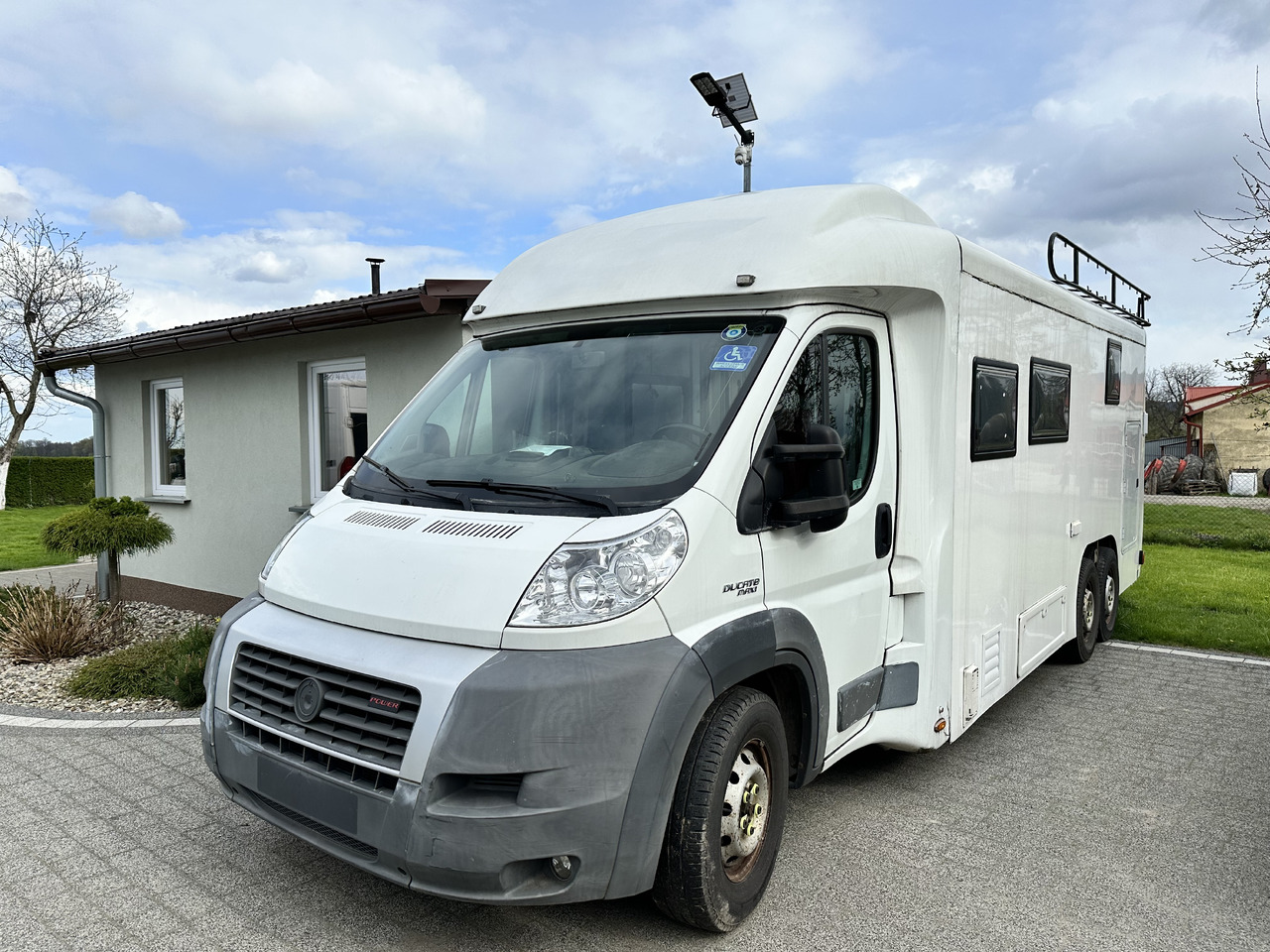 FIAT DUCATO - Autocaravana perfilada: foto 1 FIAT DUCATO - Autocaravana perfilada: foto 1