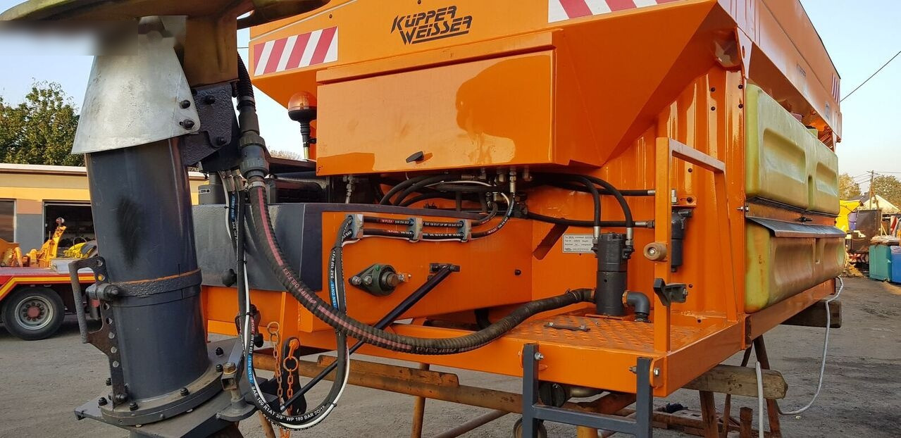 Schmidt KUPPER WEISSER 7m3 - Esparcidor de sal para Vehículo municipal: foto 3 Schmidt KUPPER WEISSER 7m3 - Esparcidor de sal para Vehículo municipal: foto 3