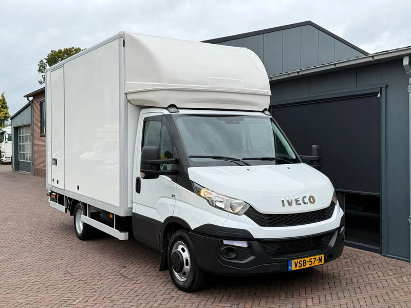 Iveco Daily 35C17 Automaat Cam Dhol. laadk Trekha. 3 zits Airco Navi - Furgoneta: foto 1 Iveco Daily 35C17 Automaat Cam Dhol. laadk Trekha. 3 zits Airco Navi - Furgoneta: foto 1