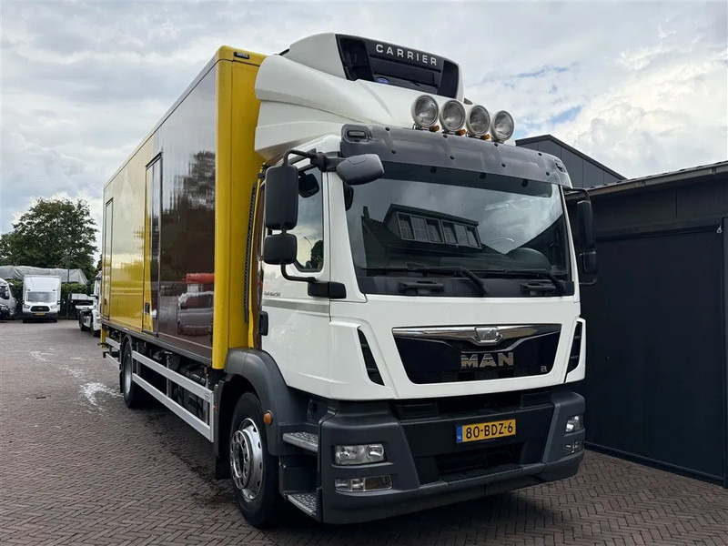 MAN TGM 18.250 Euro 6 Carr Sup 750 Cam Lbw 2 Ton Loadcap 10 Ton Cam - Isotérmico camión: foto 1 MAN TGM 18.250 Euro 6 Carr Sup 750 Cam Lbw 2 Ton Loadcap 10 Ton Cam - Isotérmico camión: foto 1