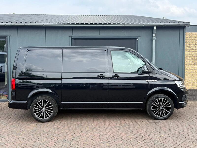 Volkswagen Transporter 2.0 TDI Bulli 150PK Leer Carplay PDC 18'' Recent Onderhoud - Furgoneta pequeña: foto 3 Volkswagen Transporter 2.0 TDI Bulli 150PK Leer Carplay PDC 18'' Recent Onderhoud - Furgoneta pequeña: foto 3