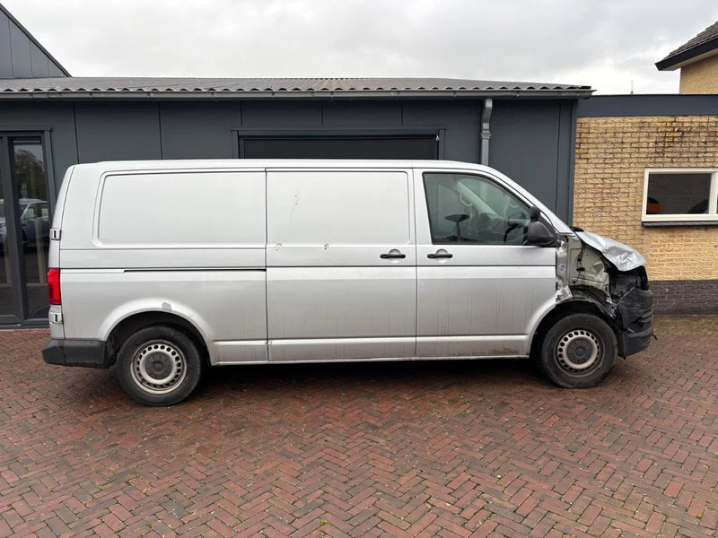 Volkswagen Transporter Lichte Schade 2.0 tdi L2 Carplay PDC boekjes Carpas - Furgoneta pequeña: foto 3 Volkswagen Transporter Lichte Schade 2.0 tdi L2 Carplay PDC boekjes Carpas - Furgoneta pequeña: foto 3