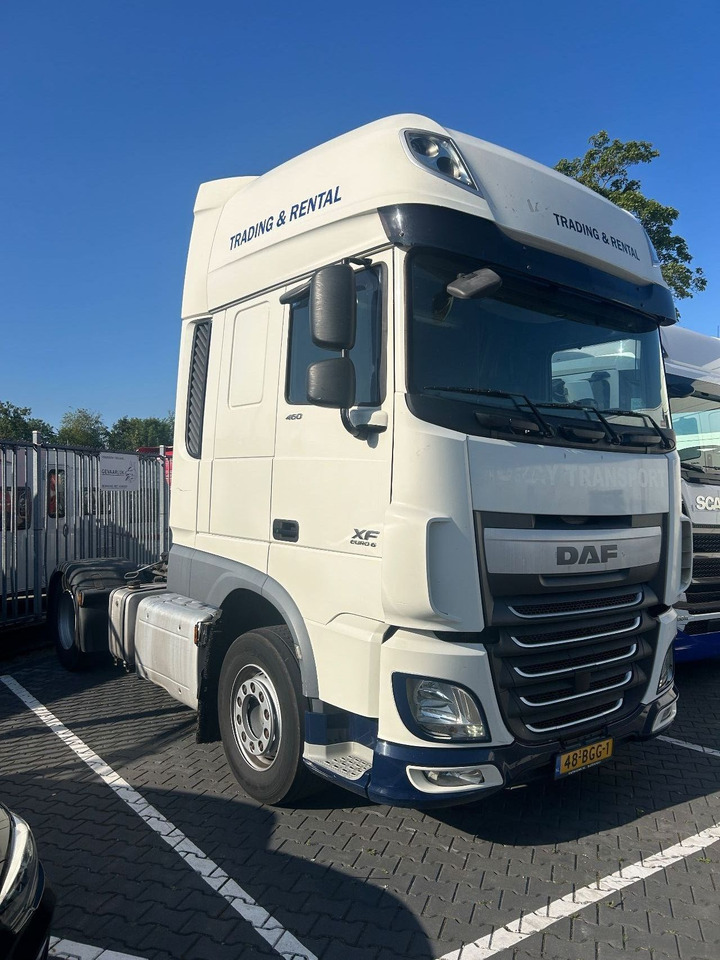 DAF XF 460 XF460 Super Space Cab - Cabeza tractora: foto 2 DAF XF 460 XF460 Super Space Cab - Cabeza tractora: foto 2