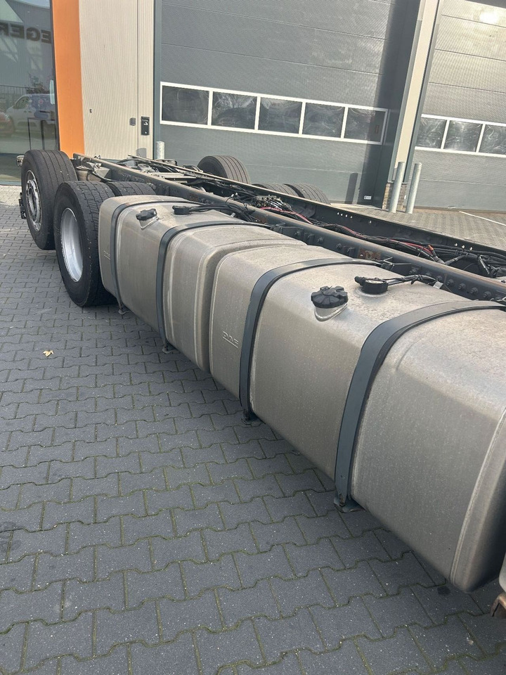 DAF XF 530 XF530 Super Space Cab FAR - Chasis camión: foto 3 DAF XF 530 XF530 Super Space Cab FAR - Chasis camión: foto 3