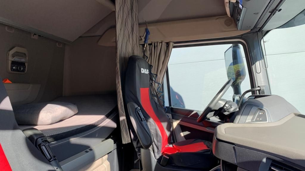 DAF XG 480 FT AUT LM SpurH SpurW - Cabeza tractora: foto 1 DAF XG 480 FT AUT LM SpurH SpurW - Cabeza tractora: foto 1