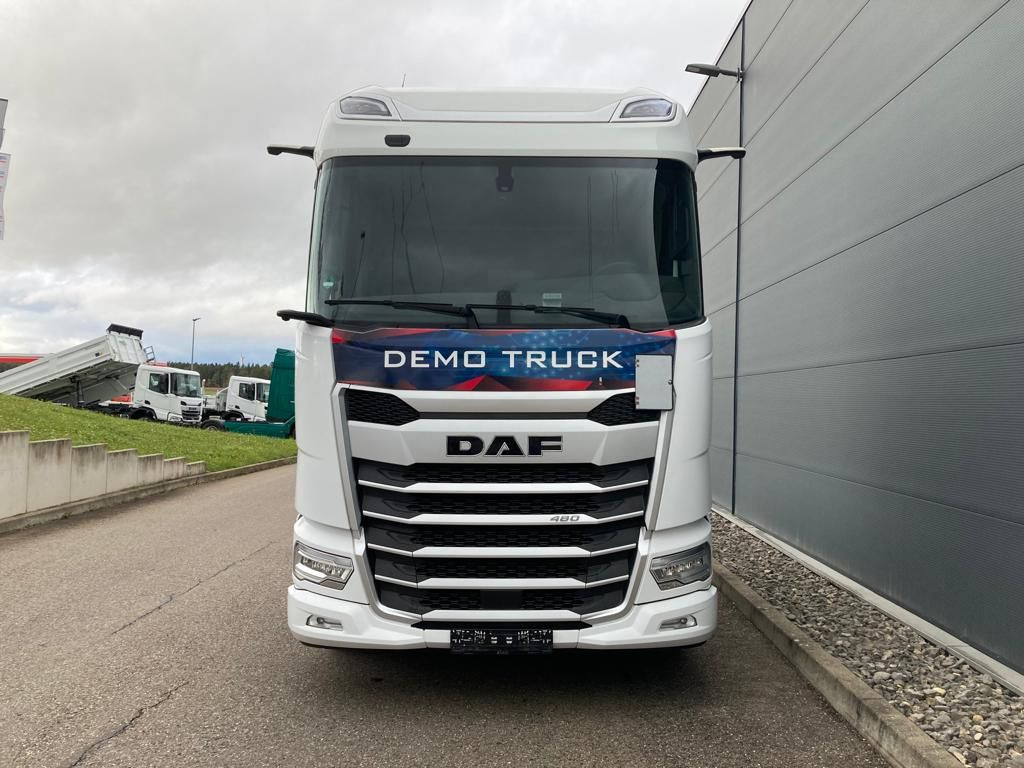 DAF XG 480 FT LED Intarder Kamera Hydraulik DAF XG 480 FT LED Intarder Kamera Hydraulik - Cabeza tractora: foto 2 DAF XG 480 FT LED Intarder Kamera Hydraulik DAF XG 480 FT LED Intarder Kamera Hydraulik - Cabeza tractora: foto 2