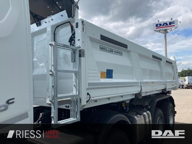 DAF XD 450 FAD 8x4 Meiller Trigenius Bordmatik - Volquete camión: foto 4 DAF XD 450 FAD 8x4 Meiller Trigenius Bordmatik - Volquete camión: foto 4