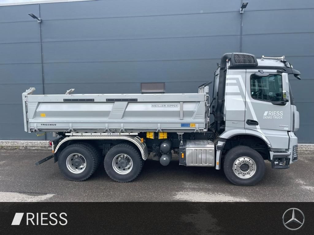 Mercedes-Benz Arocs 2653 K 6x4 Bordmatik AUT LM - Volquete camión: foto 3 Mercedes-Benz Arocs 2653 K 6x4 Bordmatik AUT LM - Volquete camión: foto 3