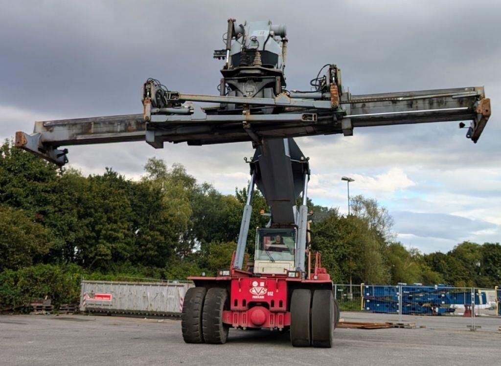 CVS Ferrari F377.5 PB - Reach stacker: foto 2 CVS Ferrari F377.5 PB - Reach stacker: foto 2