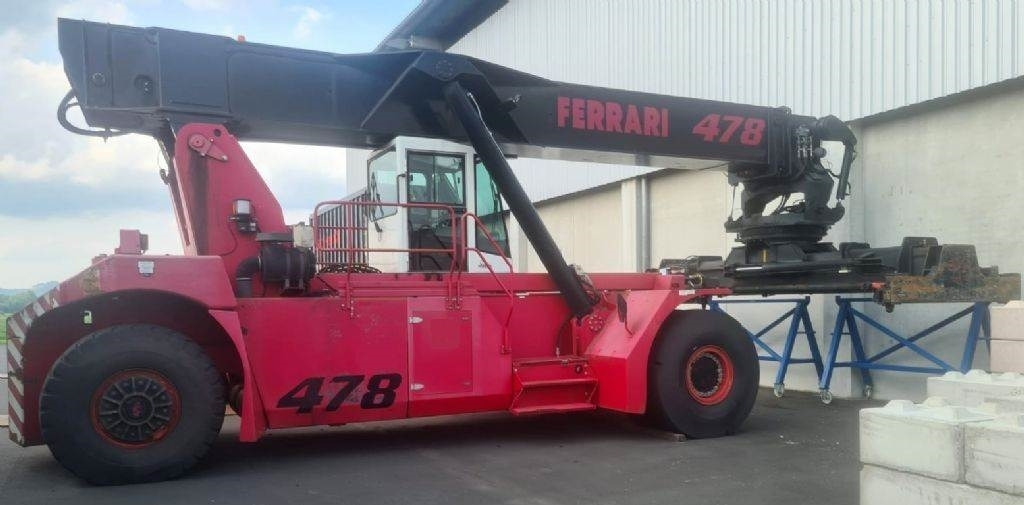 CVS Ferrari F478 - Reach stacker: foto 1 CVS Ferrari F478 - Reach stacker: foto 1