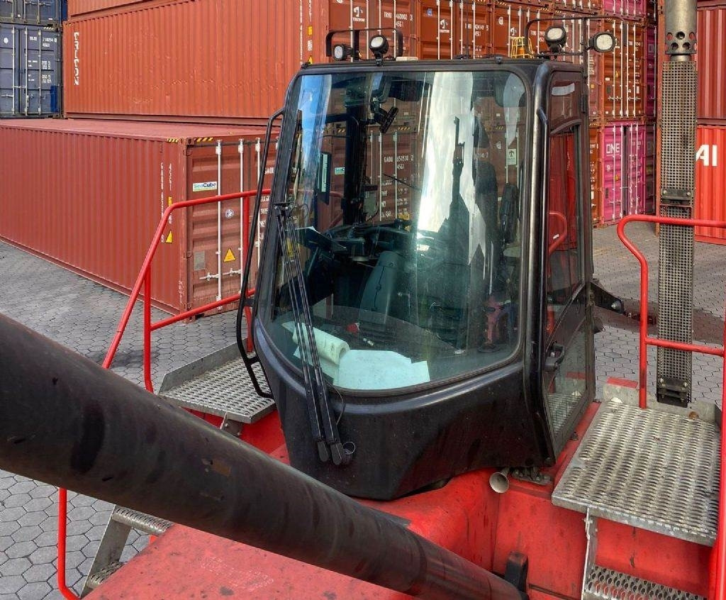 Hyster H10XM-ECD8 - Carretilla para contenedores: foto 5 Hyster H10XM-ECD8 - Carretilla para contenedores: foto 5