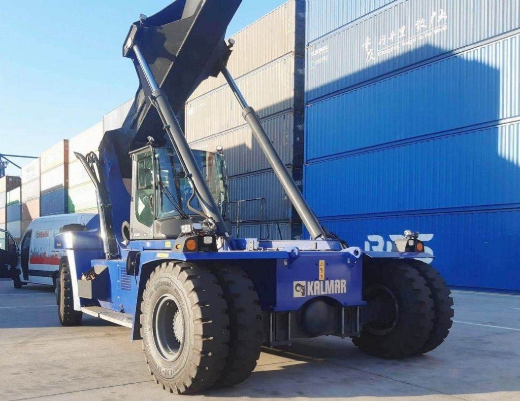 Reach stacker Kalmar DRG100-54S6: foto 1