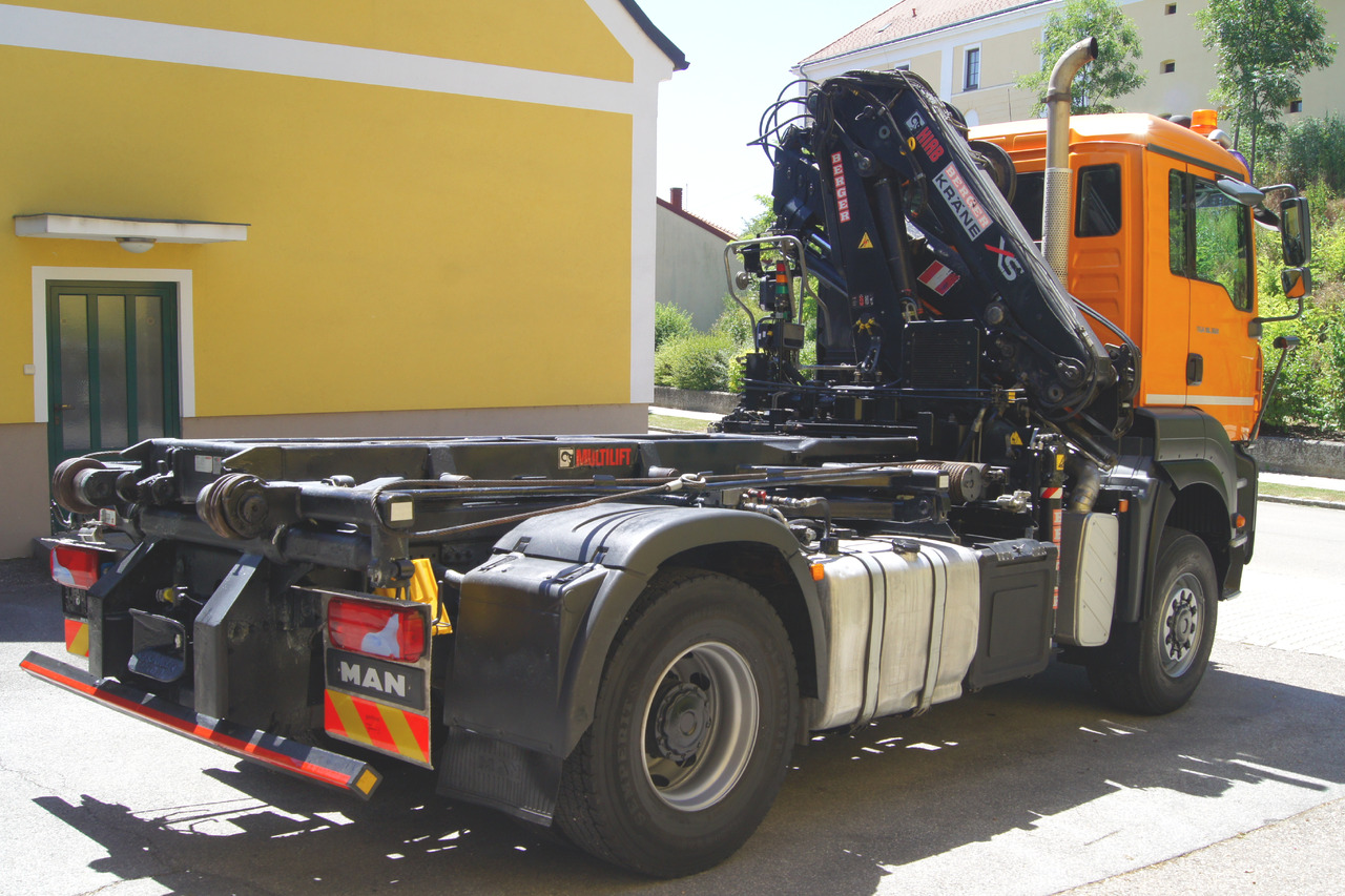 MAN TGA 18.360 BL 4x4/Euro4/TÜV/HIAB 111/MULTILIFT/Winterdienst - Camión con equipo de cable, Camión grúa: foto 5 MAN TGA 18.360 BL 4x4/Euro4/TÜV/HIAB 111/MULTILIFT/Winterdienst - Camión con equipo de cable, Camión grúa: foto 5