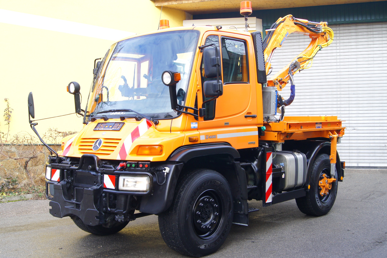 UNIMOG Unimog U 400/TÜV/Hydrostat/Mähtür +MULAG MHU 800 - Volquete camión: foto 2 UNIMOG Unimog U 400/TÜV/Hydrostat/Mähtür +MULAG MHU 800 - Volquete camión: foto 2