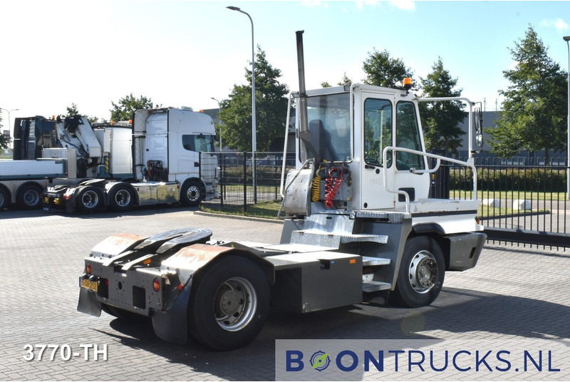 Terberg YT222 4x2 | TERMINAL TRUCK * NL KENTEKEN - Tractor industrial: foto 5 Terberg YT222 4x2 | TERMINAL TRUCK * NL KENTEKEN - Tractor industrial: foto 5