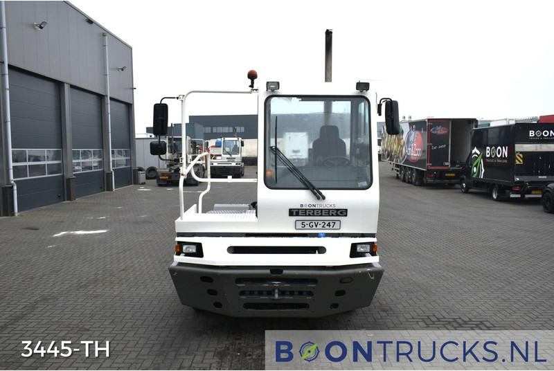 Terberg YT222 4x2 | TERMINAL TRUCK * NL KENTEKEN - Tractor industrial: foto 5 Terberg YT222 4x2 | TERMINAL TRUCK * NL KENTEKEN - Tractor industrial: foto 5