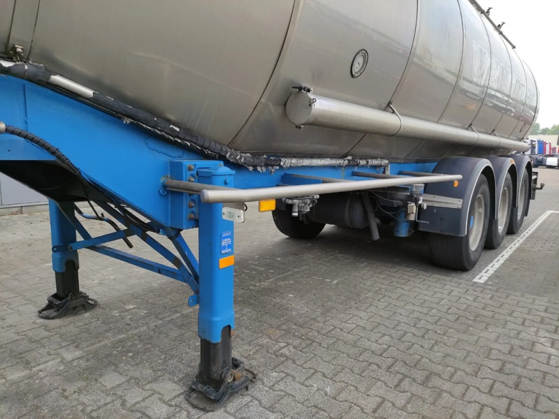 Burg 31500 liter 2 kamer tankoplegger - Cisterna semirremolque: foto 5 Burg 31500 liter 2 kamer tankoplegger - Cisterna semirremolque: foto 5