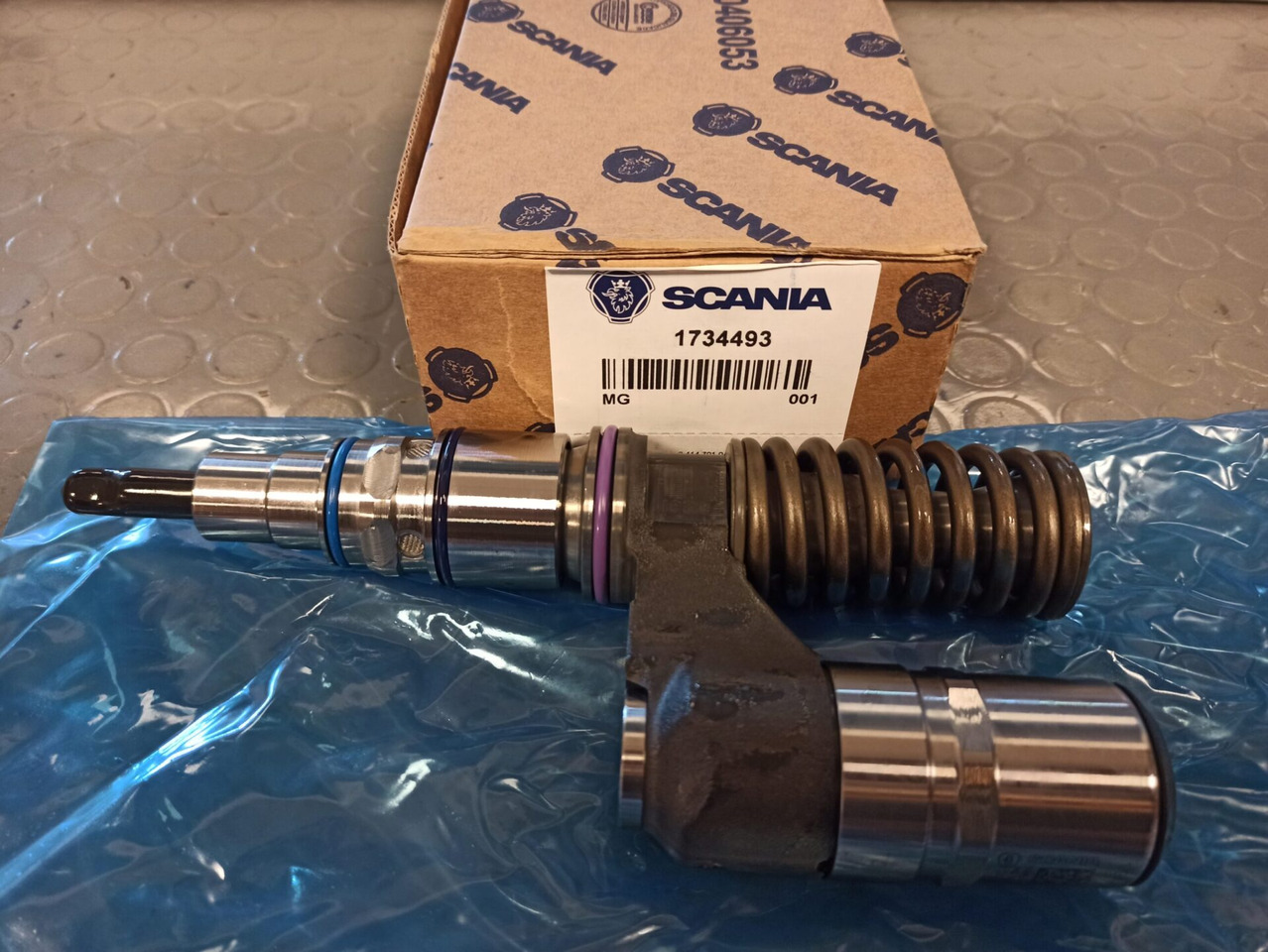 SCANIA UNIT INJECTOR - 1734493 - Bomba de inyección para Camión: foto 1 SCANIA UNIT INJECTOR - 1734493 - Bomba de inyección para Camión: foto 1