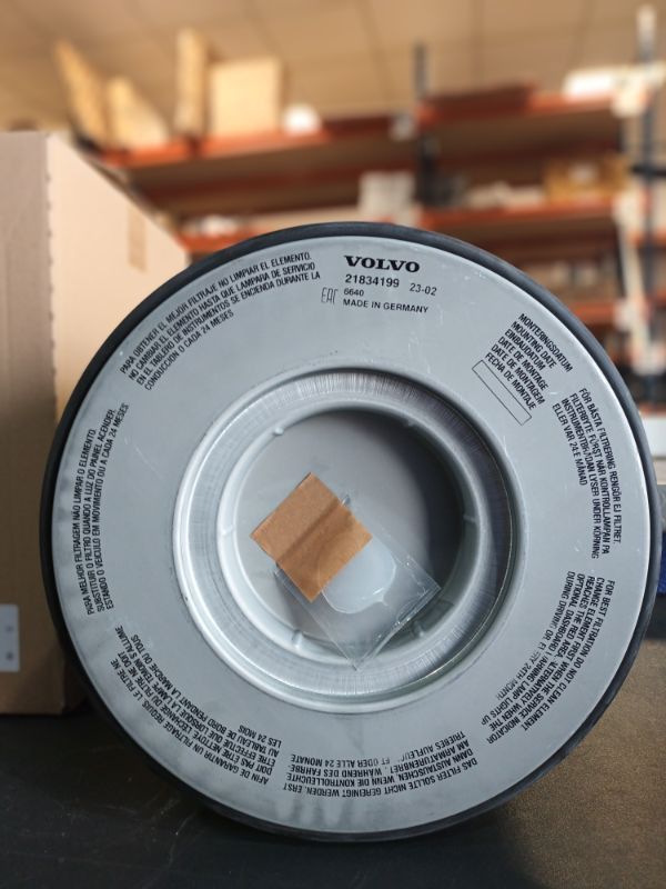 VOLVO AIR FILTER 21834199, 8149064 - Filtro de aire para Camión: foto 2 VOLVO AIR FILTER 21834199, 8149064 - Filtro de aire para Camión: foto 2