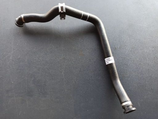 VOLVO CRANCASE VENTILATION HOSE - 22725966 - Cárter para Camión: foto 1 VOLVO CRANCASE VENTILATION HOSE - 22725966 - Cárter para Camión: foto 1