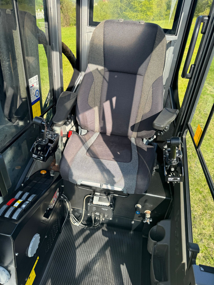 Epsilon Palfinger M110L97 - Otros: foto 4 Epsilon Palfinger M110L97 - Otros: foto 4