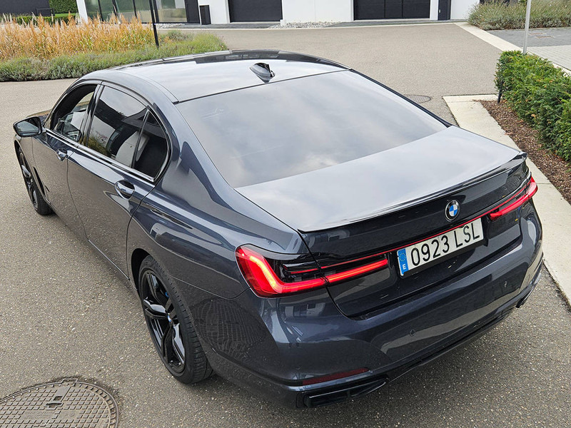 BMW 7-Reeks Long (G12 - update) _ 750 Ld xDrive - Sedan: foto 3 BMW 7-Reeks Long (G12 - update) _ 750 Ld xDrive - Sedan: foto 3