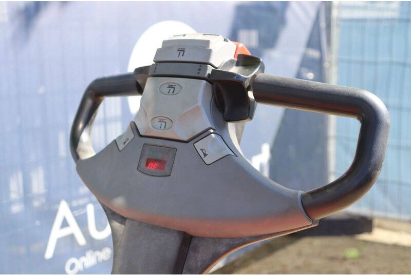 Apilador BT SPE160L: foto 15 Apilador BT SPE160L: foto 15