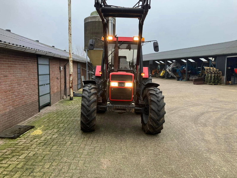 Case 844 XL Plus - Tractor: foto 4 Case 844 XL Plus - Tractor: foto 4