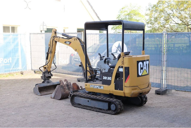 Caterpillar 301.8C - Miniexcavadora: foto 3 Caterpillar 301.8C - Miniexcavadora: foto 3