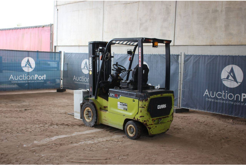 Clark EPX25i - Carretilla elevadora eléctrica: foto 3 Clark EPX25i - Carretilla elevadora eléctrica: foto 3