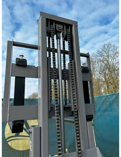 Carretilla elevadora eléctrica nuevo Freelift CMF05: foto 17