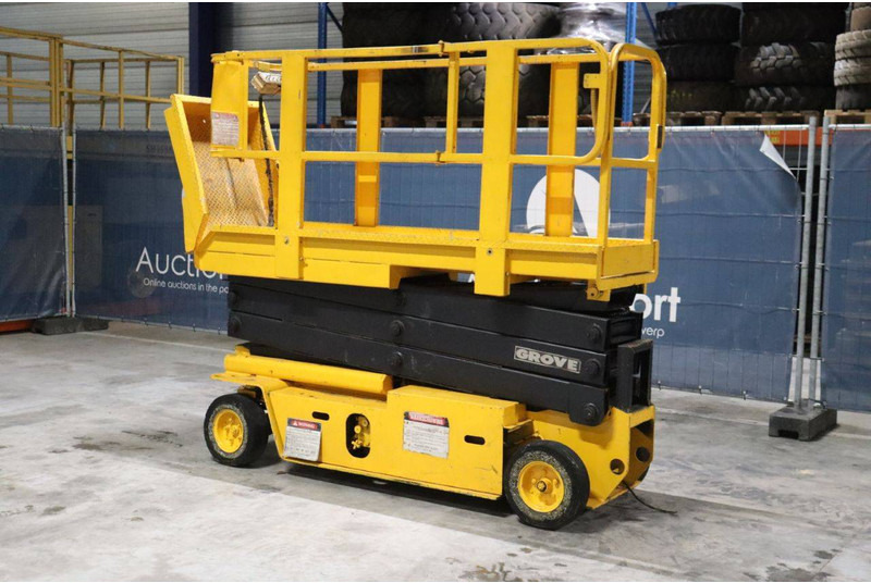 Grove - Plataforma de tijeras: foto 3 Grove - Plataforma de tijeras: foto 3