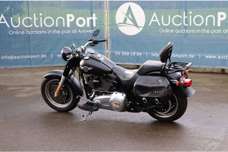 Harley-Davidson Fat Boy Lo - Motocicleta: foto 3 Harley-Davidson Fat Boy Lo - Motocicleta: foto 3