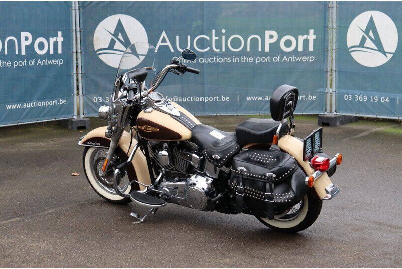 Harley-Davidson Heritage Softail Classic - Motocicleta: foto 3 Harley-Davidson Heritage Softail Classic - Motocicleta: foto 3