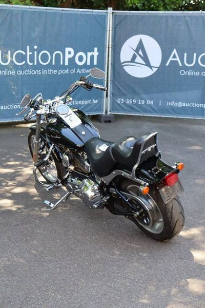 Harley-Davidson Softail Custom - Motocicleta: foto 4 Harley-Davidson Softail Custom - Motocicleta: foto 4