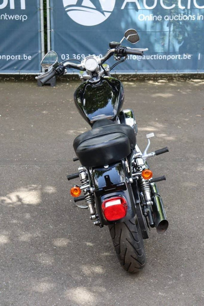 Harley-Davidson Sportster XL883 - Motocicleta: foto 5 Harley-Davidson Sportster XL883 - Motocicleta: foto 5