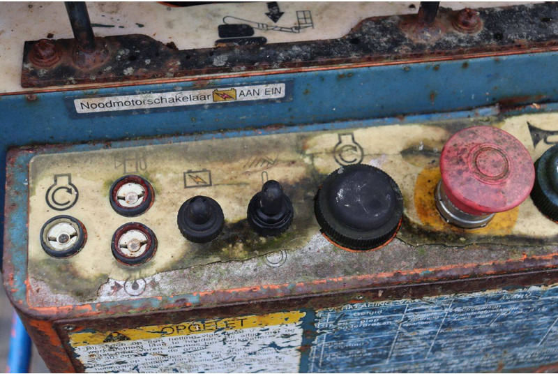 Plataforma telescopica Hitachi HX140B: foto 17 Plataforma telescopica Hitachi HX140B: foto 17