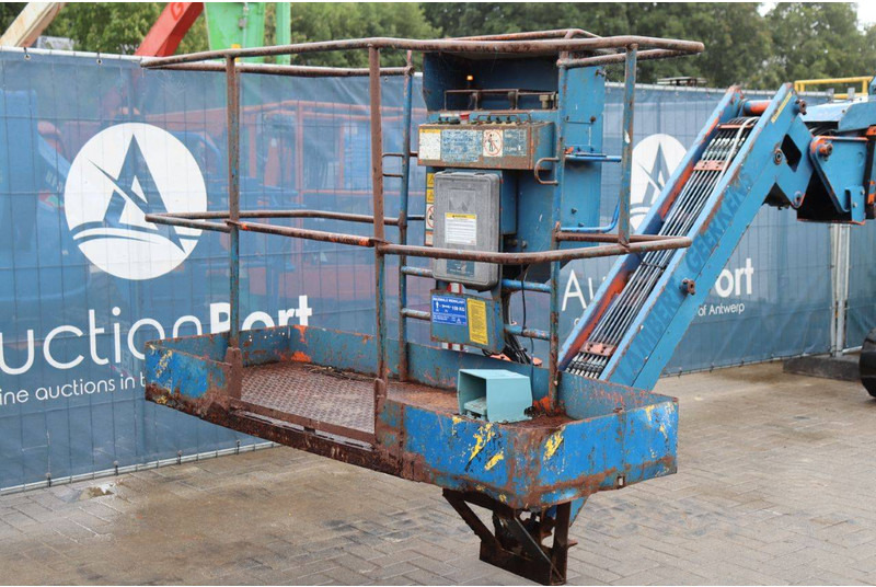 Plataforma telescopica Hitachi HX140B: foto 10 Plataforma telescopica Hitachi HX140B: foto 10