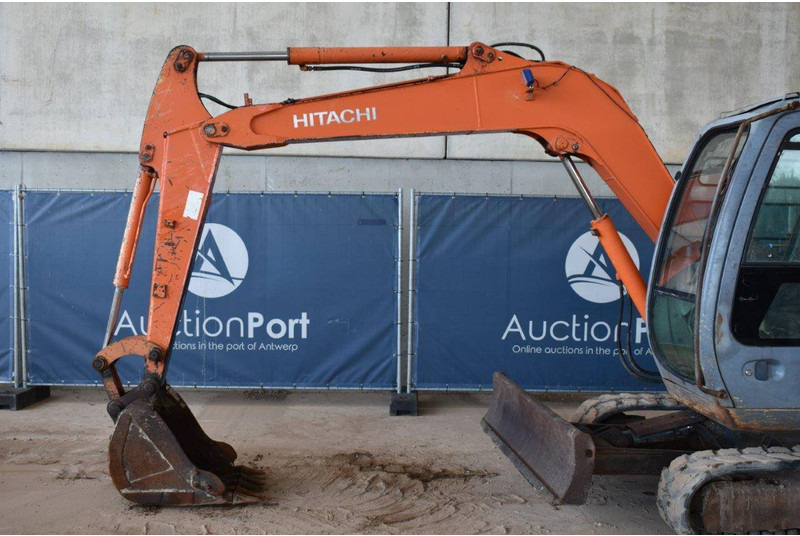 Hitachi ZX60 - Excavadora de cadenas: foto 4 Hitachi ZX60 - Excavadora de cadenas: foto 4