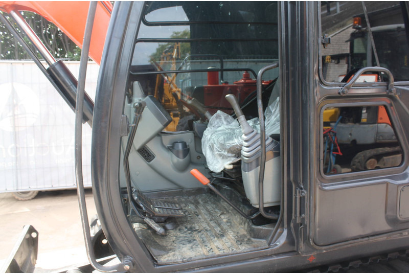 Hitachi ZX60 - Excavadora de cadenas: foto 5 Hitachi ZX60 - Excavadora de cadenas: foto 5