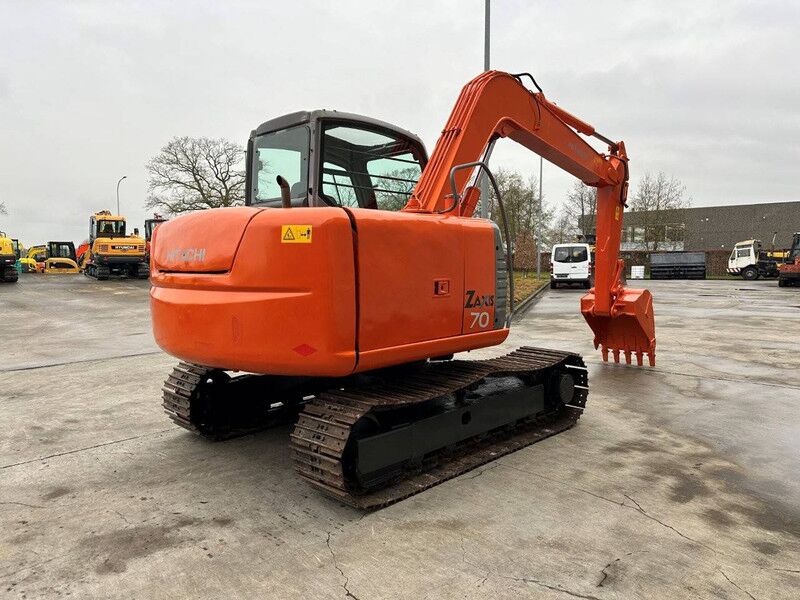 Hitachi ZX70 - Excavadora de cadenas: foto 4 Hitachi ZX70 - Excavadora de cadenas: foto 4