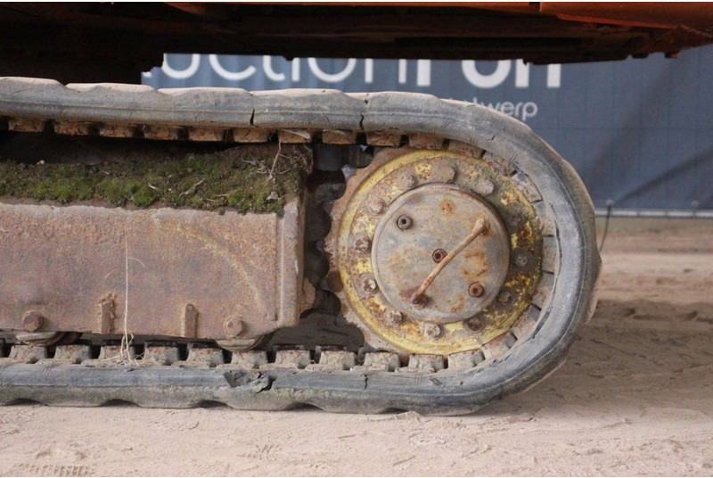 Excavadora de cadenas Hitachi Zaxis 70LC: foto 17 Excavadora de cadenas Hitachi Zaxis 70LC: foto 17