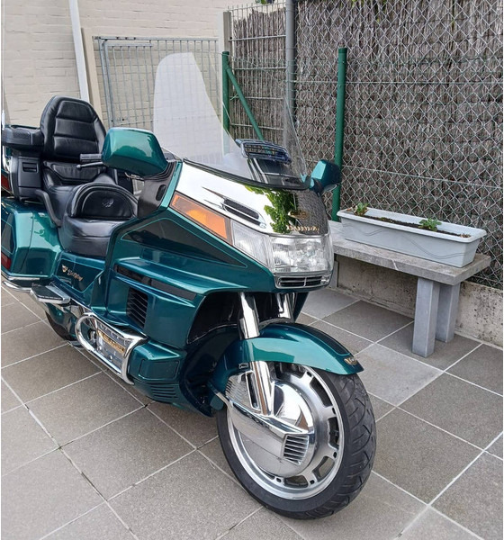 Honda 'Goldwing 20th anniversary (special edition) - Motocicleta: foto 3 Honda 'Goldwing 20th anniversary (special edition) - Motocicleta: foto 3