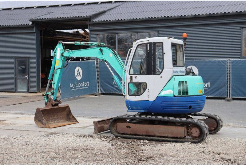 IHI 40JX - Excavadora de cadenas: foto 3 IHI 40JX - Excavadora de cadenas: foto 3