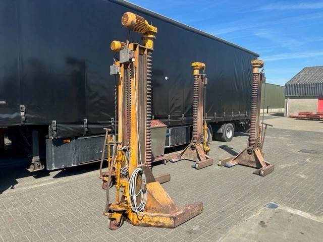 Onbekend - Implemento: foto 4 Onbekend - Implemento: foto 4